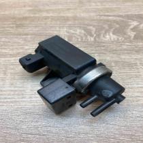 7796634 700579  Turbo solenoid valve BMW 7 E65 E66