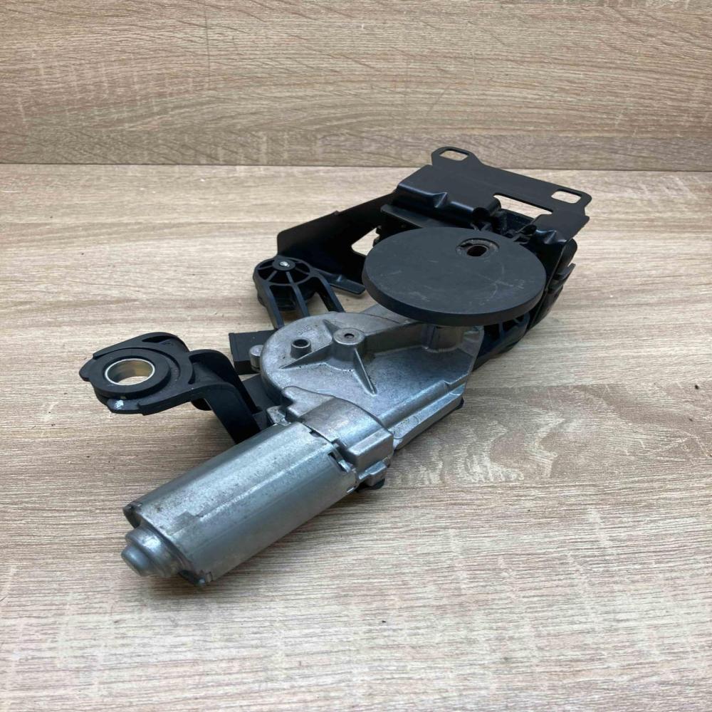 7208601 1397020126 8218849 Rear window wiper motor BMW 5 E60 E61