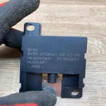 6928461 921800002  Aerial antenna amplifier BMW 3 E46