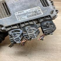 9664843780 0281013872 9653958980 Engine control unit/module ECU Peugeot 207