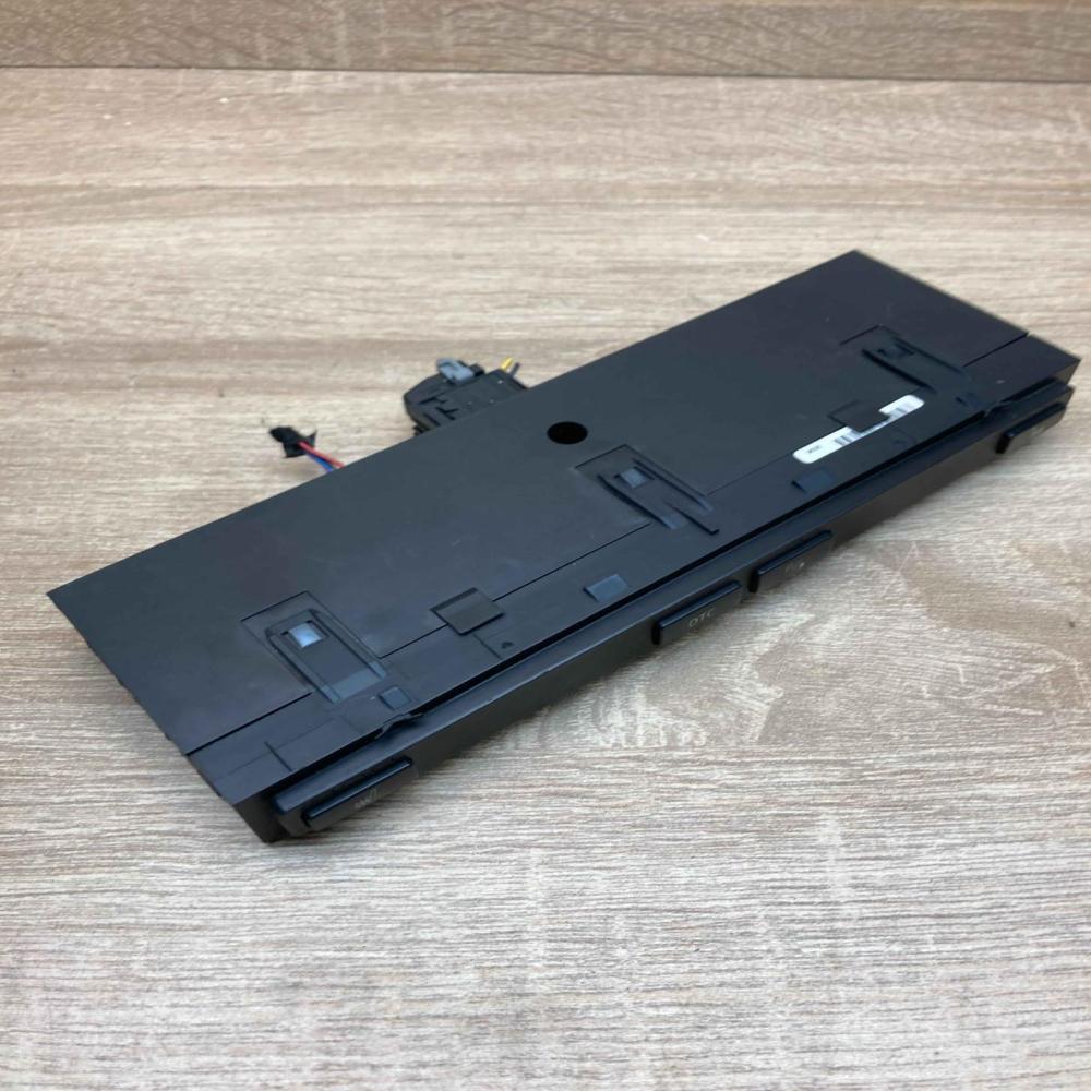 9134027 13580862  DTC switch BMW 5 E60 E61