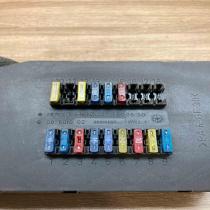 0005400650 08501002  Fuse module Mercedes-Benz Vito Viano W638