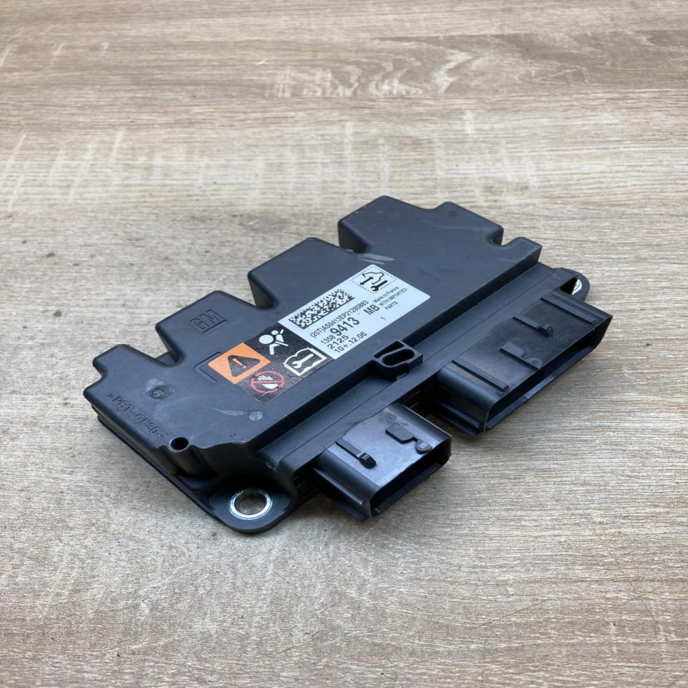 13589413   Airbag control unit/module Opel Astra J
