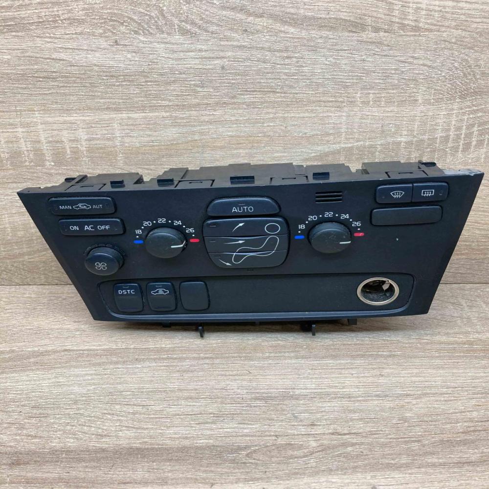 7923   Climate control unit Volvo XC90