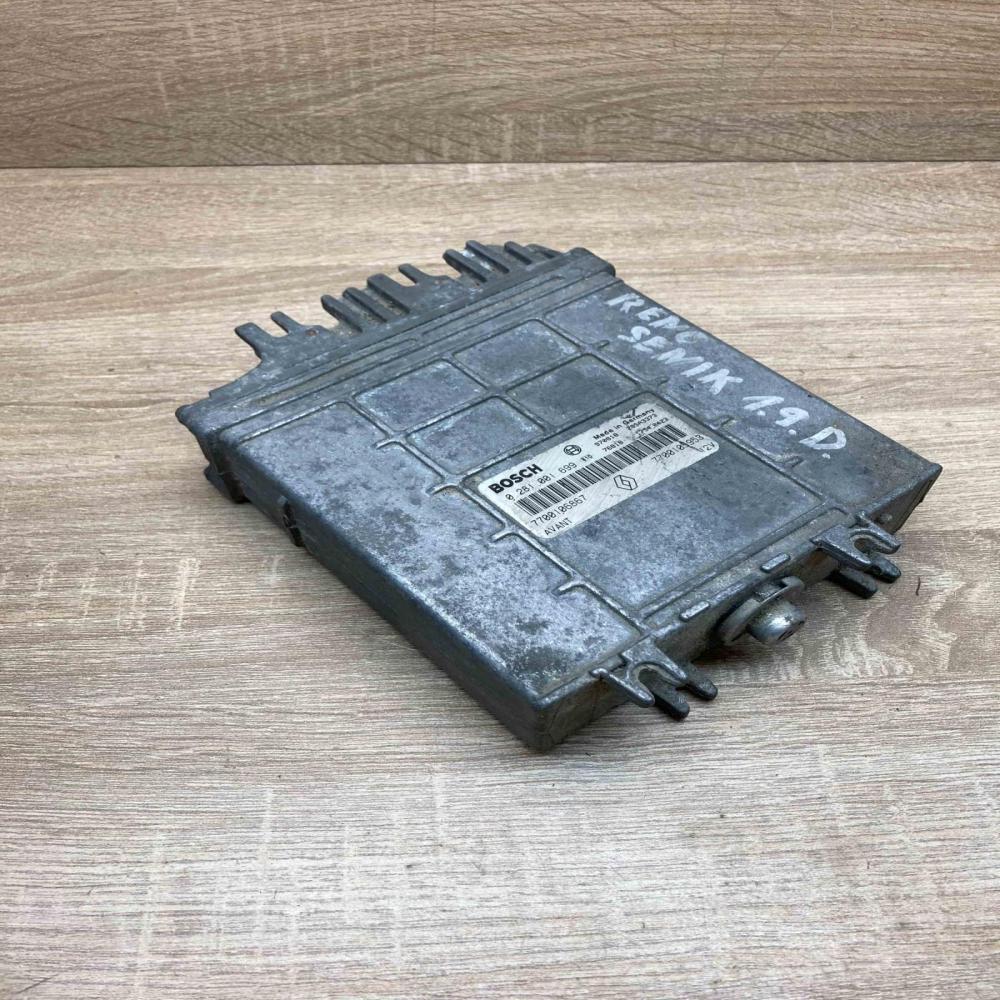 7700106867 0281001699  Engine control unit/module ECU Renault Scenic I