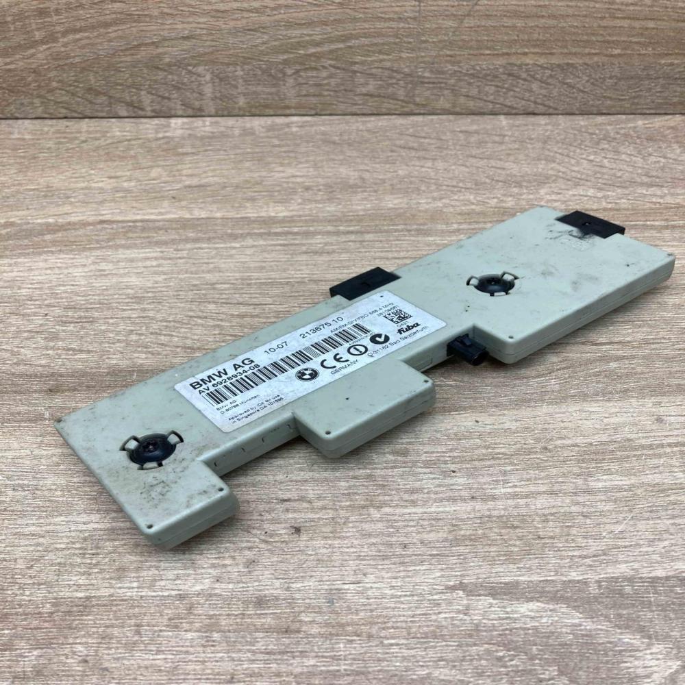 6928934 21367510  Aerial antenna amplifier BMW 3 E90 E91