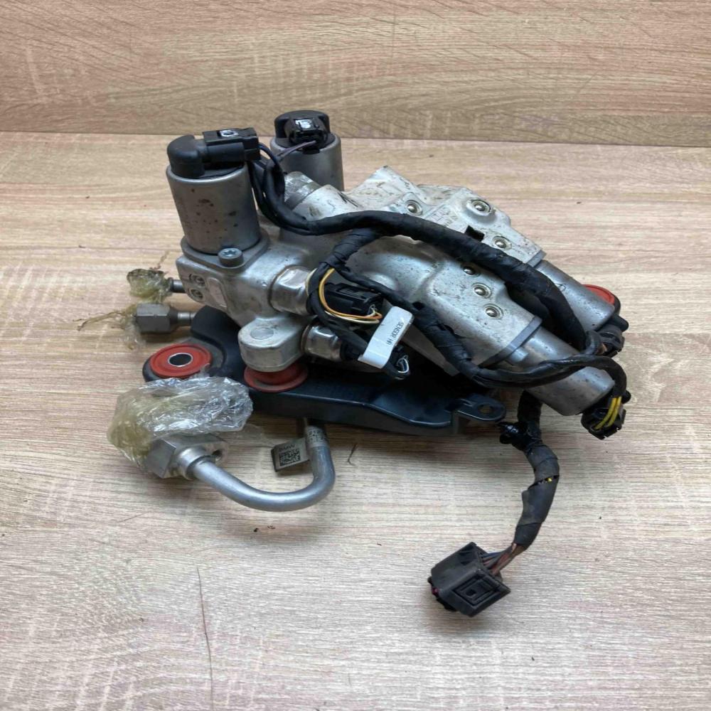 6775258 9178791  Air suspension compressor BMW 3 F30 F35 F31