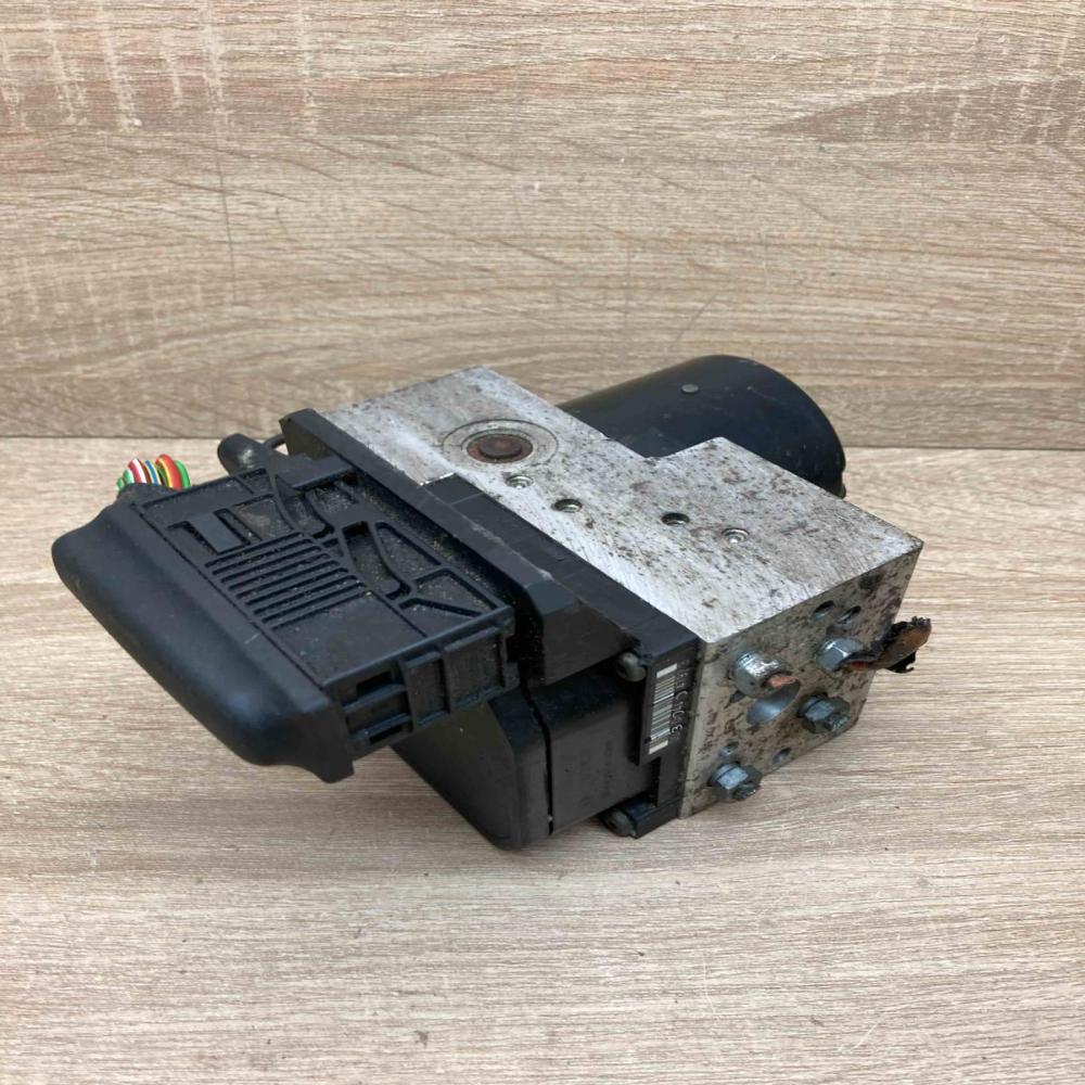 A0044311412 0265202493  ABS Pump Mercedes-Benz E W210