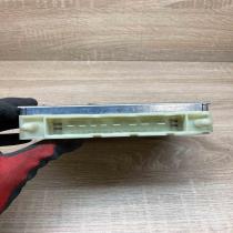 P09480761  27 1 Gearbox control unit/module Volvo S80