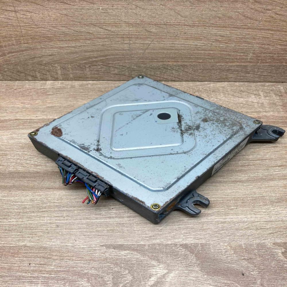 37700 P01 G02  AXT Engine control unit/module ECU Honda Civic