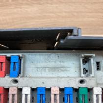 9638805180 9638805180  Fuse module Peugeot 607