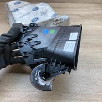 BM51 A014L20BE BM51 A014L20 BE 26R03C04 Dash center air vent grill Ford Focus ST