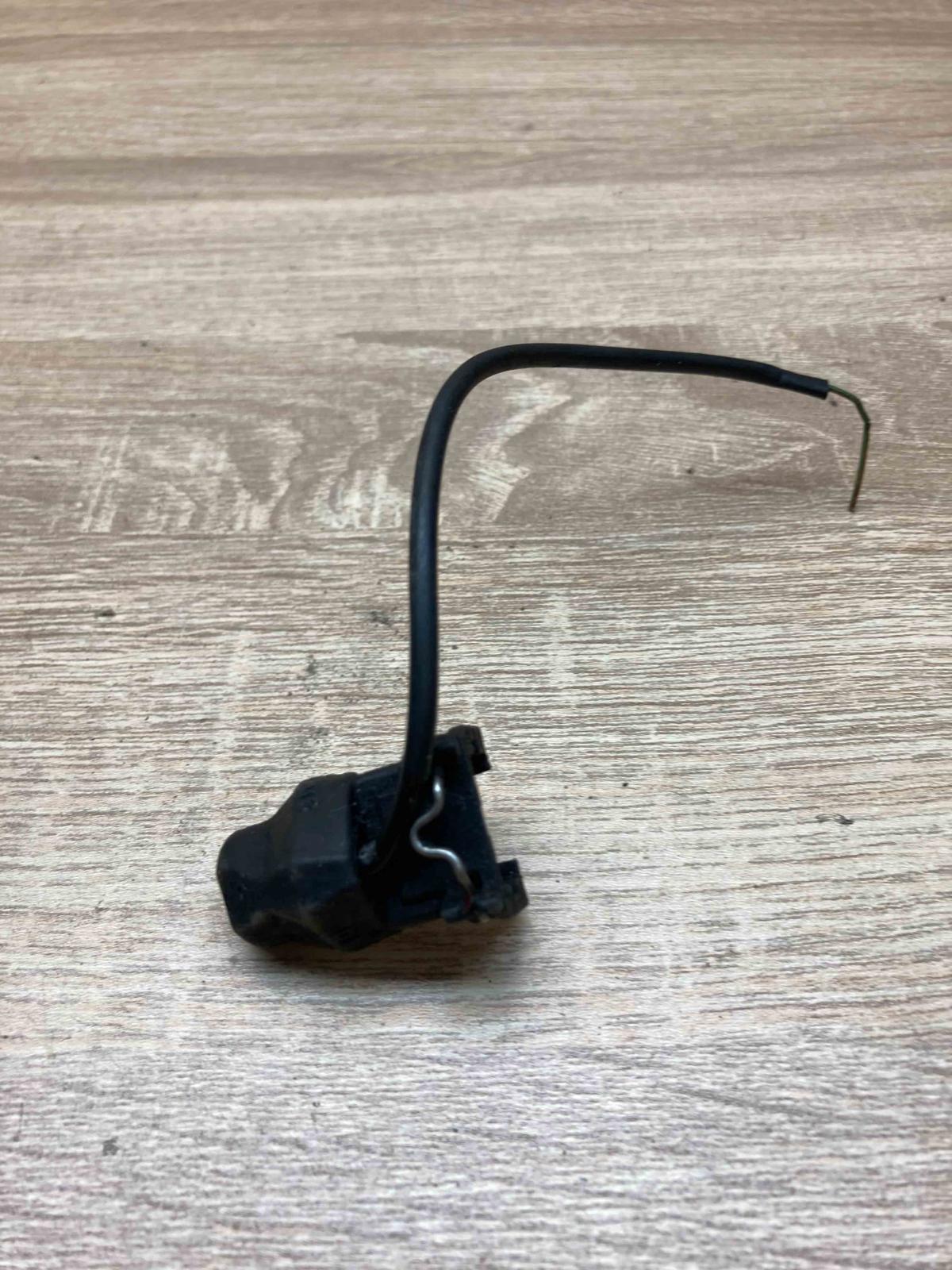 1427615   Plug wire BMW 5 F10 F11