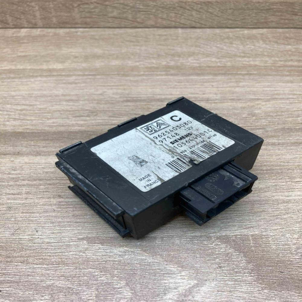 9625403080 S105644001C  Immobilizer control unit/module Peugeot 306