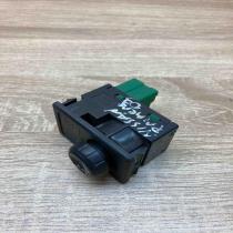 Nissan Primera Side Mirror Switch   Wing mirror switch Nissan Primera