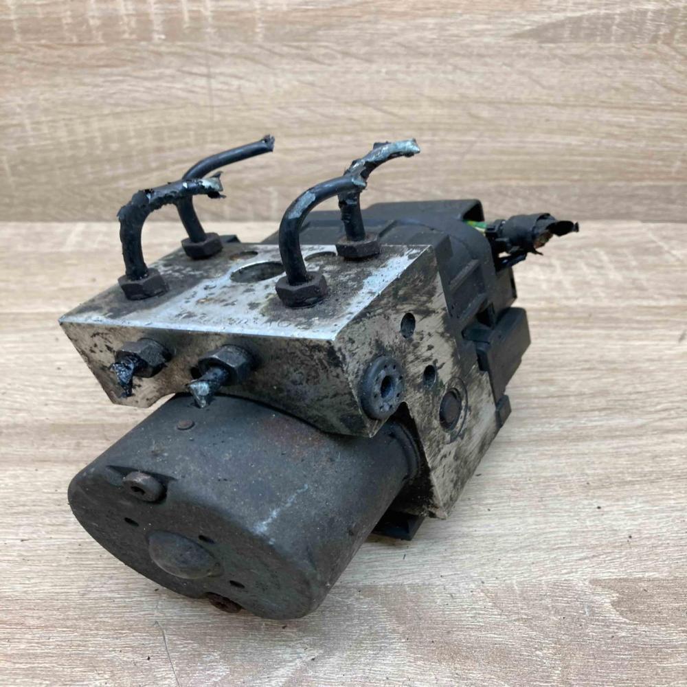 9636084580 0273004413  ABS Pump Peugeot 306