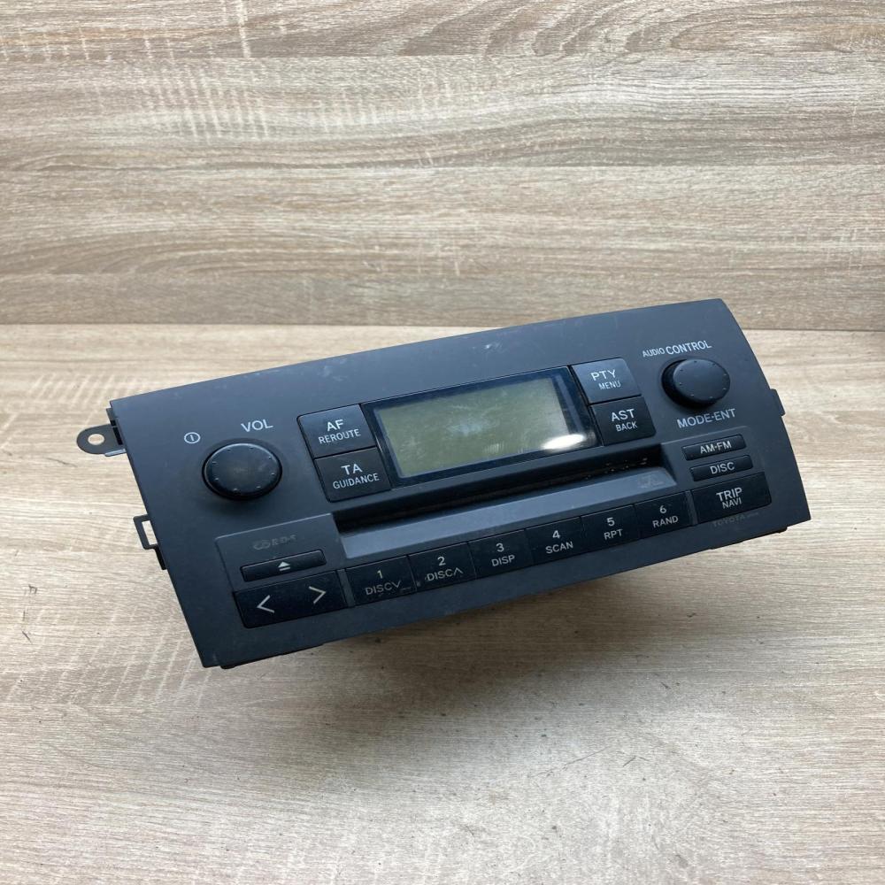 86120 13060 B0 CQ TS7170A  Radio/CD/DVD/GPS head unit Toyota Corolla Verso E121
