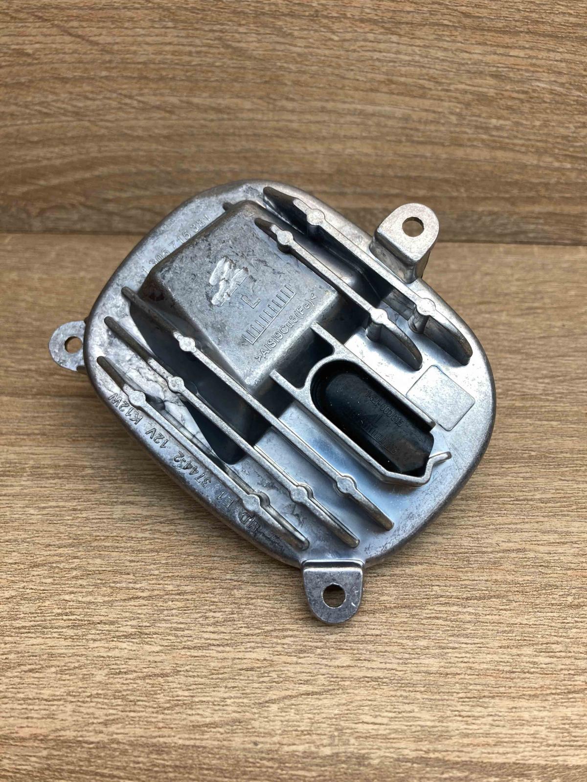 63117394903 1305715381 Left Side LED ballast control module BMW X6 F16