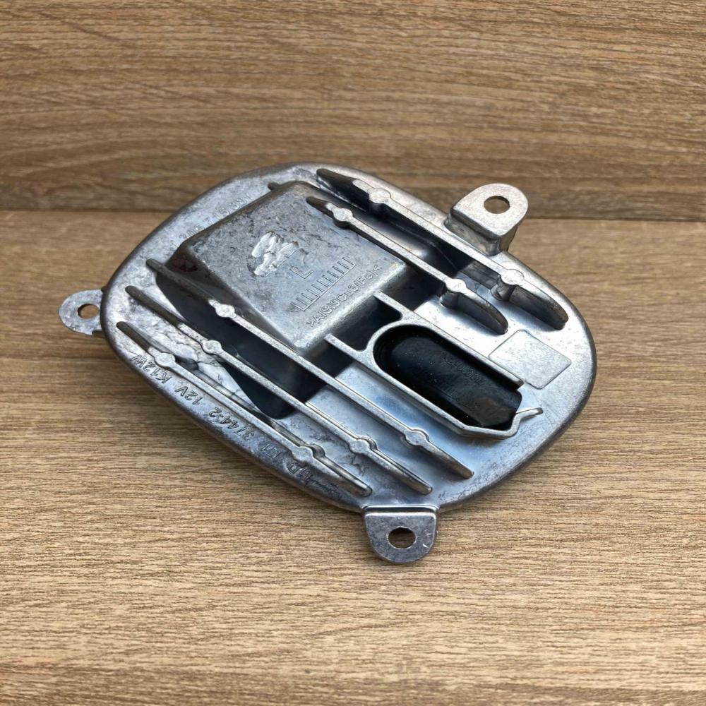 63117394903 1305715381 Left Side LED ballast control module BMW X6 F16