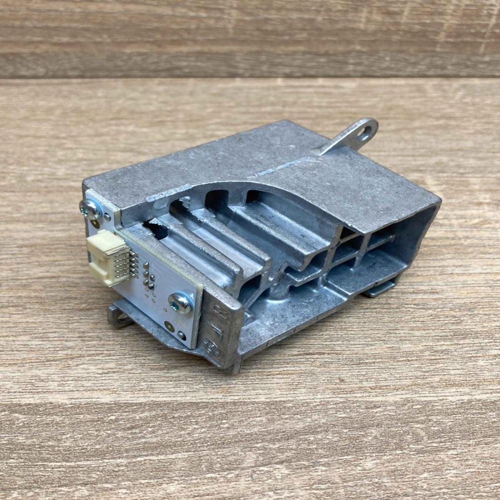 63117394902 7394902 Right Side LED ballast control module BMW 6 F12 F13