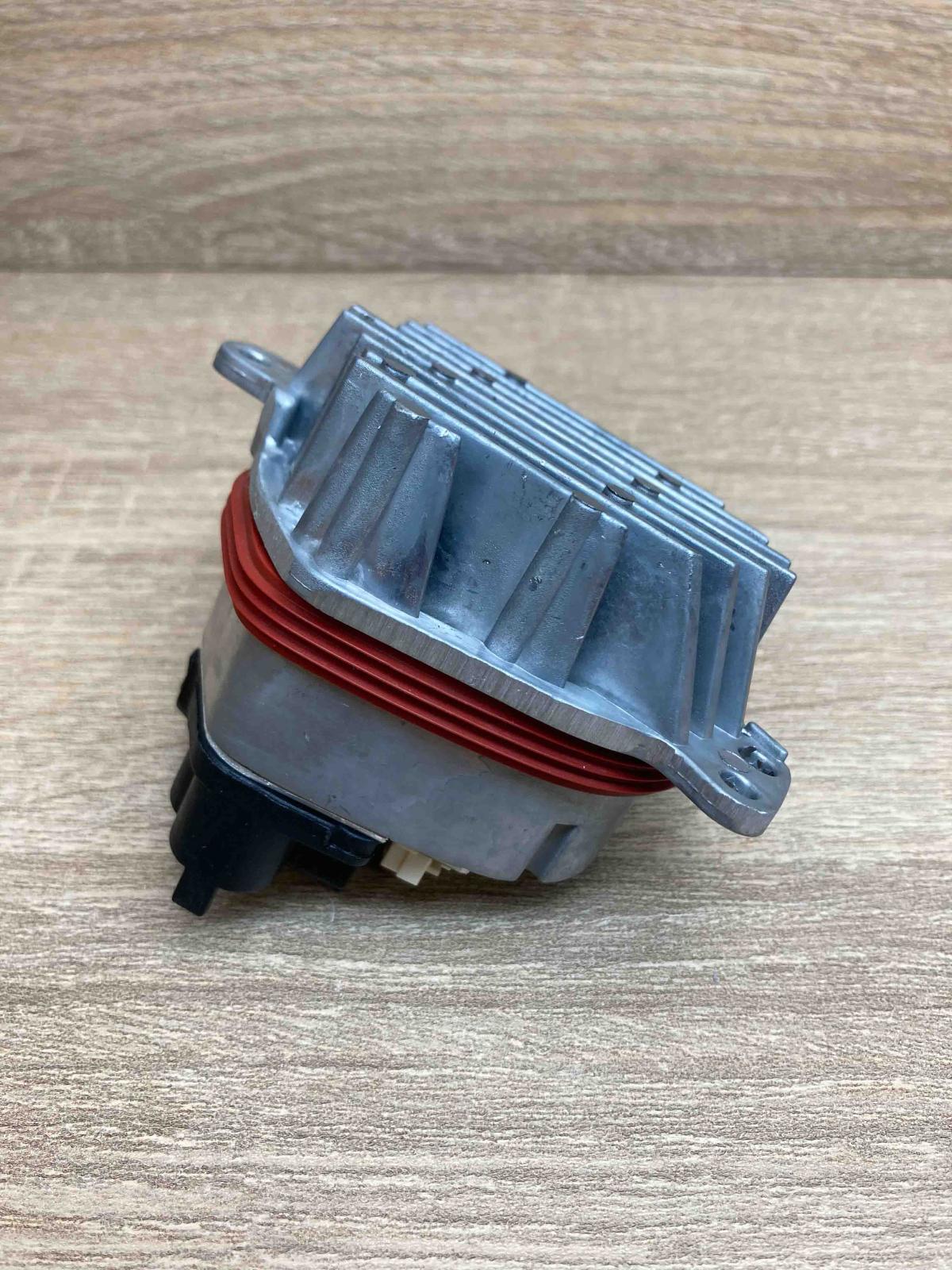 23508301  Left Side With LED LED ballast control module BMW 5 G30 G31