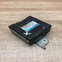 MB665614 X4T62171  Suspension control unit/module Mitsubishi Pajero