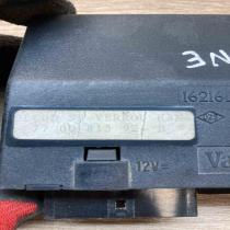 16216 82 Z1 77100815921H  Comfort/convenience module Renault Safrane