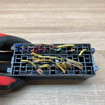 1096033J   Fuse module Renault Scenic I