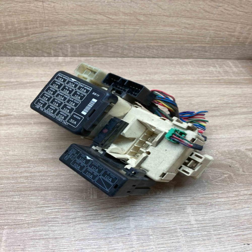 B598A 2E20A  Other control units/modules Mazda 323