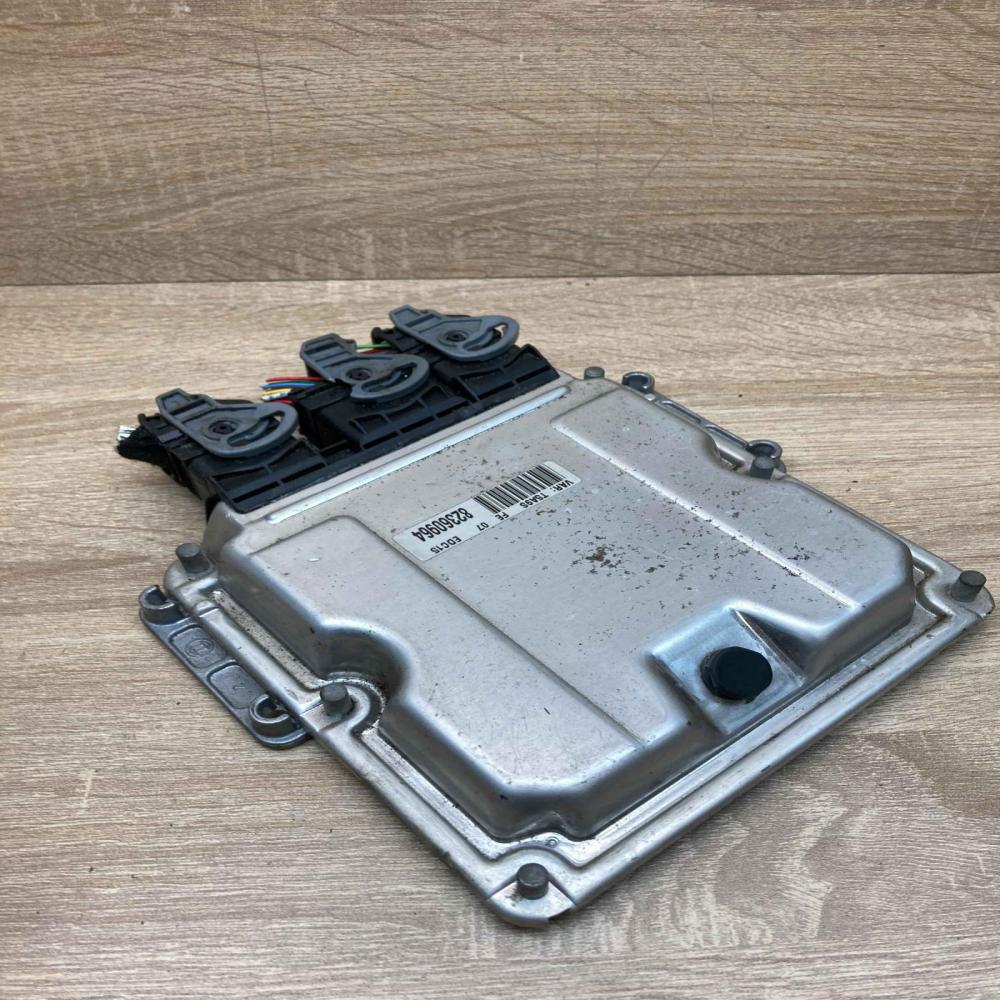 9644606180 0281010779  Engine control unit/module ECU Peugeot 307