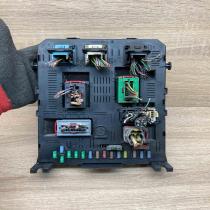 9661940480 01210206  Fuse module Citroen C4 I