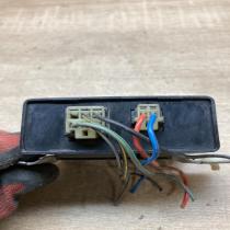 YWC103780 A2300  Electric power window relay Rover 214 - 216 - 220
