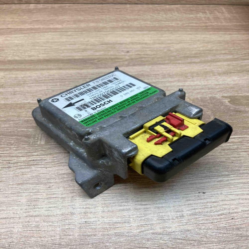 04602350AC 0285001357  Airbag control unit/module Chrysler 300M
