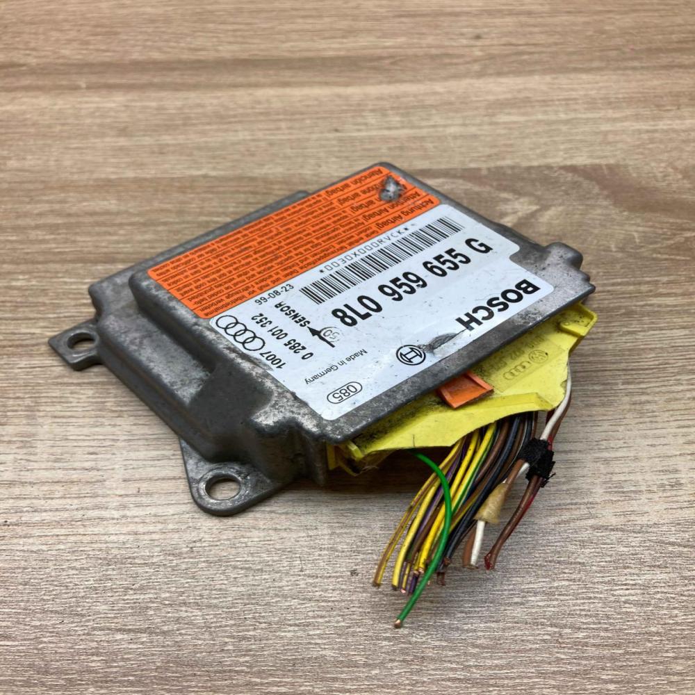 8L0959655G 0285001352 Used Airbag control unit/module Audi A3 S3 8L