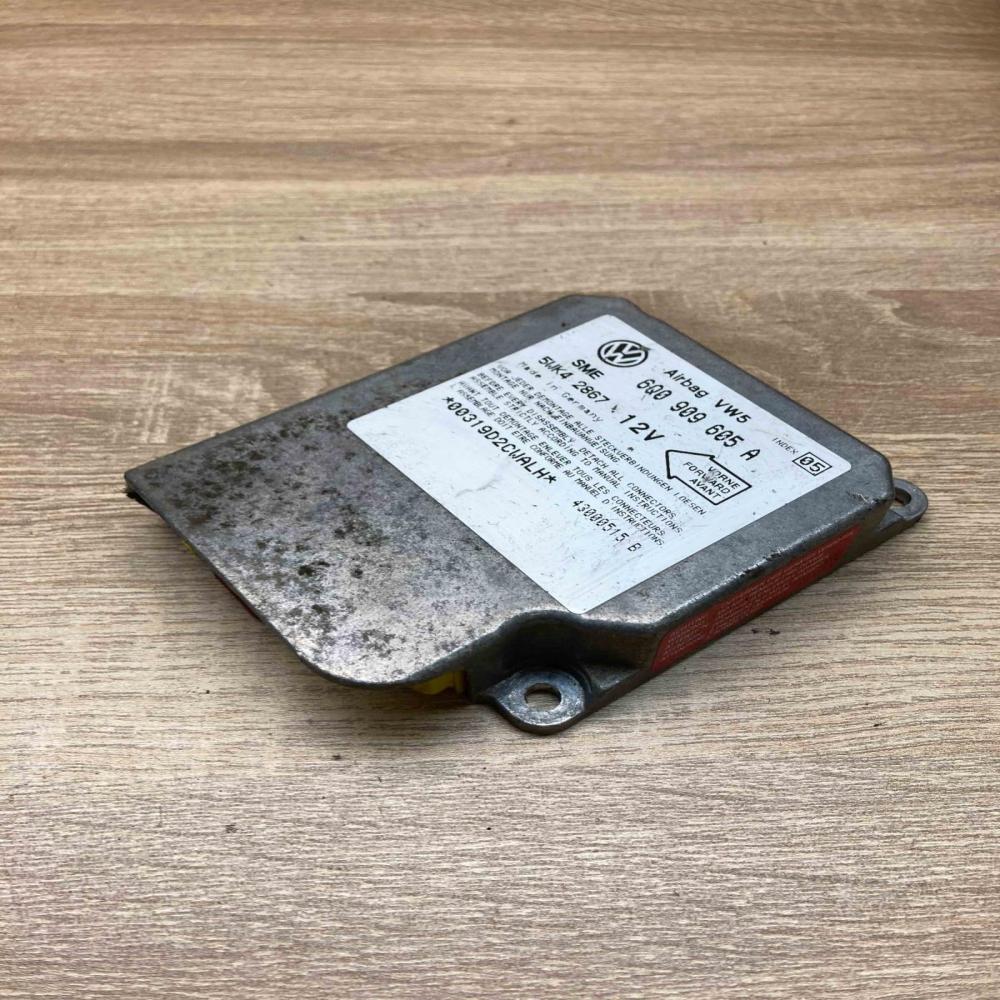 6Q0909605A 5WK42867  Airbag control unit/module Volkswagen Golf IV