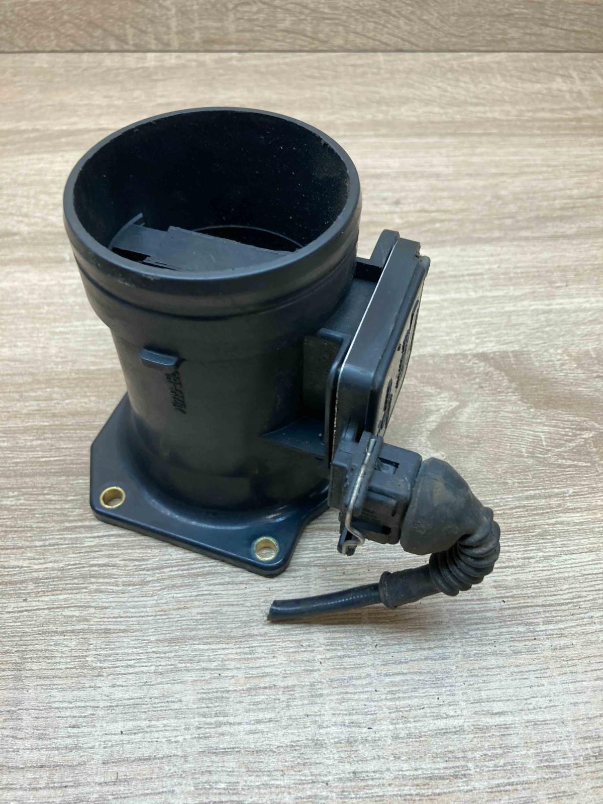 058133471 AFH60 10B  Mass air flow meter Volkswagen PASSAT B5