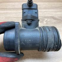 06A906461 0280217121  Mass air flow meter Volkswagen PASSAT B5.5