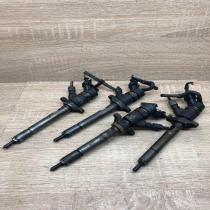 842080   Fuel injector Peugeot 407