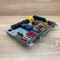 90589965   Fuse module Opel Zafira A