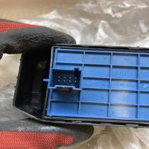 6490G8 T098  Electric window control switch Citroen Nemo