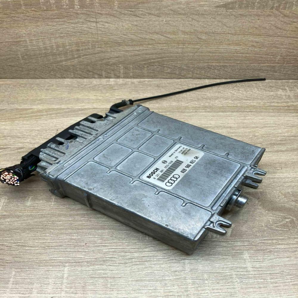 028906021GN 0281001659  Engine control unit/module ECU Audi A4 S4 B5 8D