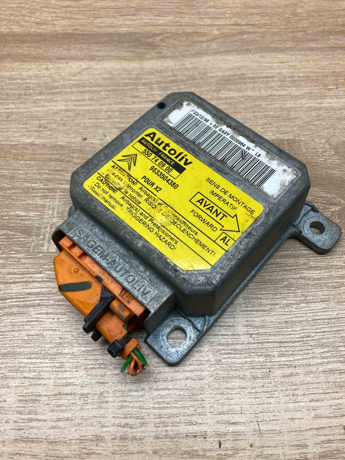 9633504380 550740900  Airbag control unit/module Citroen Xantia