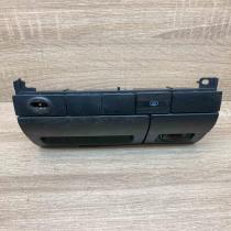 1H1857305B 1H1857309  Car ashtray Volkswagen Golf III