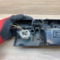 1H1857305B 1H1857309  Car ashtray Volkswagen Golf III