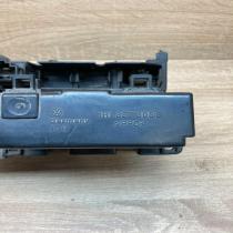 1H1857305B 1H1857309  Car ashtray Volkswagen Golf III