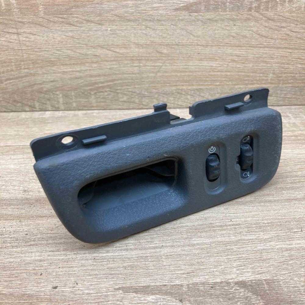 7700430218 430690  Headlight level height control switch Renault Megane I