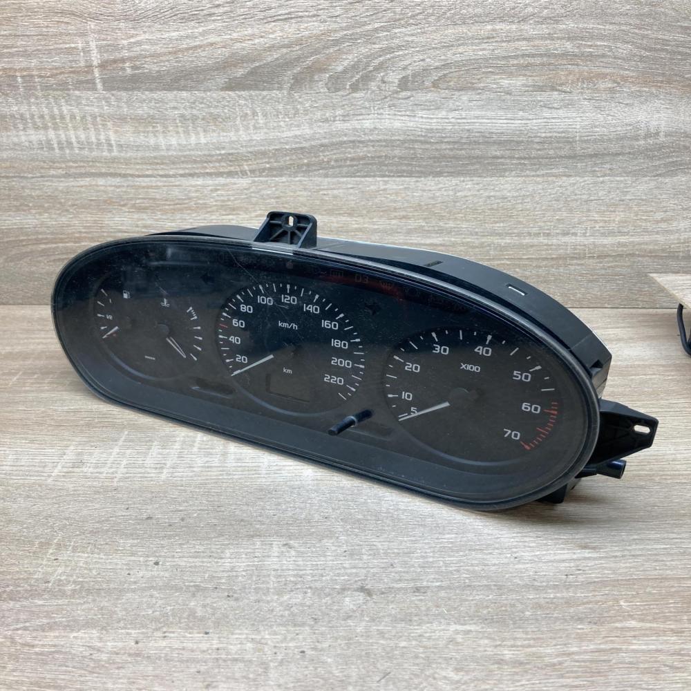 21578161 2   Speedometer (instrument cluster) Renault Scenic I