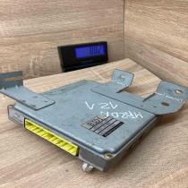 B3D1 18881C MECS J102 B3D1 Engine control unit/module ECU Mazda 121