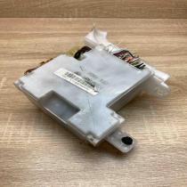 6189 7019TA1  Fuse module Toyota Corolla E120 E130