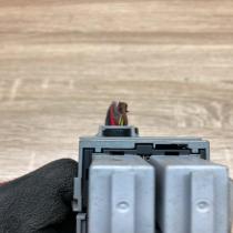 101011 13266315  Fuse module Opel Meriva A